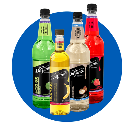 Jarabes saborizados Da Vinci Gourmet en presentación de botella de 750 ml, ideales para bebidas frías, frappés, lattes, sodas italianas, cocteles y postres. Sabores surtidos como manzana verde, banana, avellana sin azúcar y fresa. Perfectos para cafeterías, restaurantes y negocios de repostería en México. Jarabes de alta calidad para preparar recetas profesionales con un toque gourmet. ¡Compra jarabes Da Vinci al mayoreo con envío nacional!