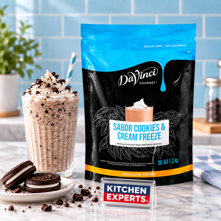 Escena promocional Base DaVinci Frappease Crystal con letrero KEX