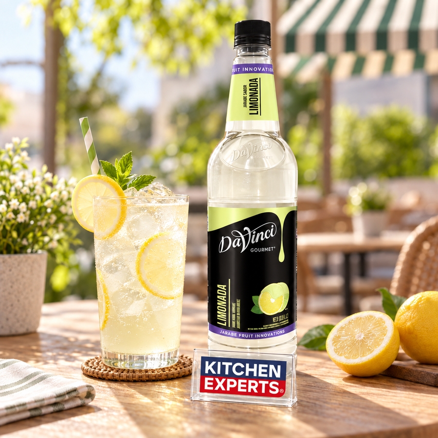 Jarabe DaVinci Sabor Limonada 1 Litro en escena de cafetería con letrero KEX al centro