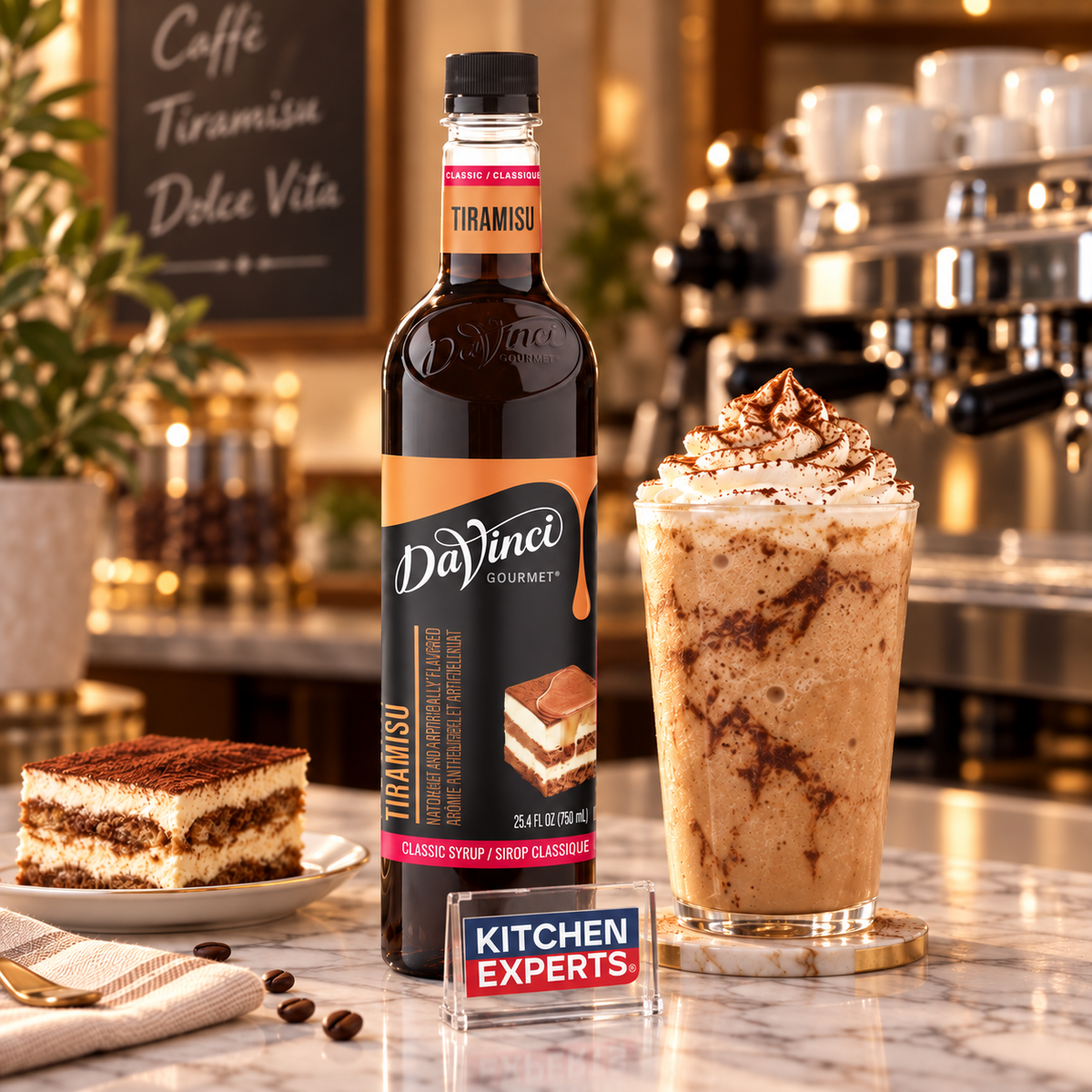 Jarabe DaVinci Tiramisu 750 Mililitro en escena de cafetería con letrero KEX al centro