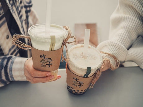 Explora la experiencia del bubble tea artesanal con ingredientes frescos, texturas únicas y sabores irresistibles que conquistan a jóvenes y adultos.