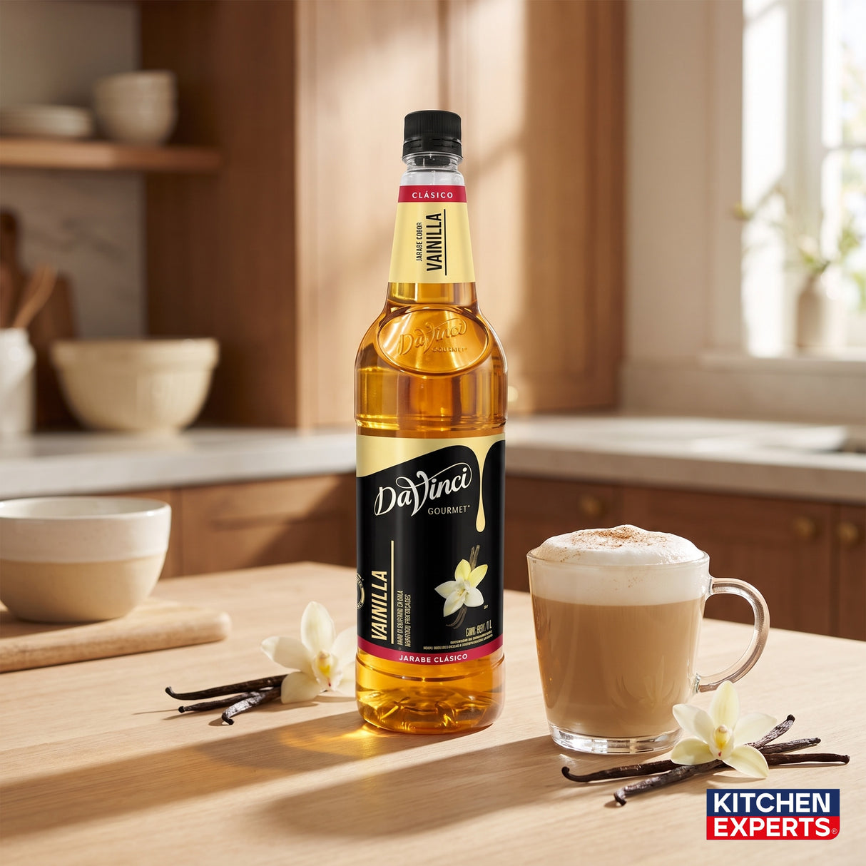 Jarabe DaVinci Vainilla preparado en latte de cafeteria - Kitchen Experts