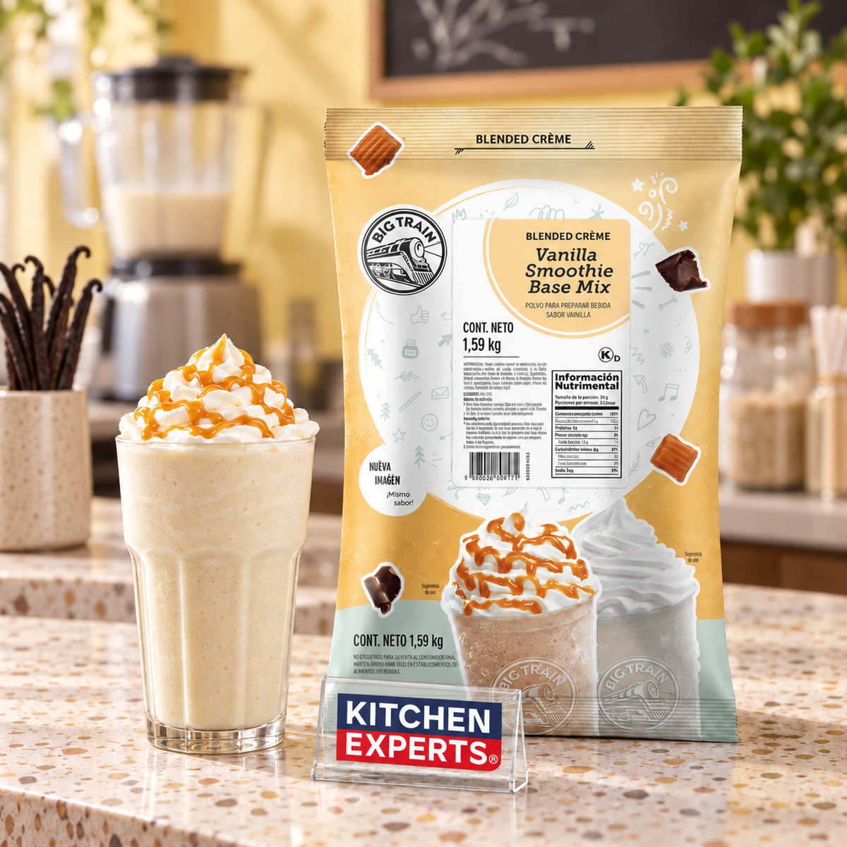 Base Big Train Vanilla Smothie Mix Bolsa 1.59 kg con bebida preparada y letrero Kitchen Experts integrado en la escena