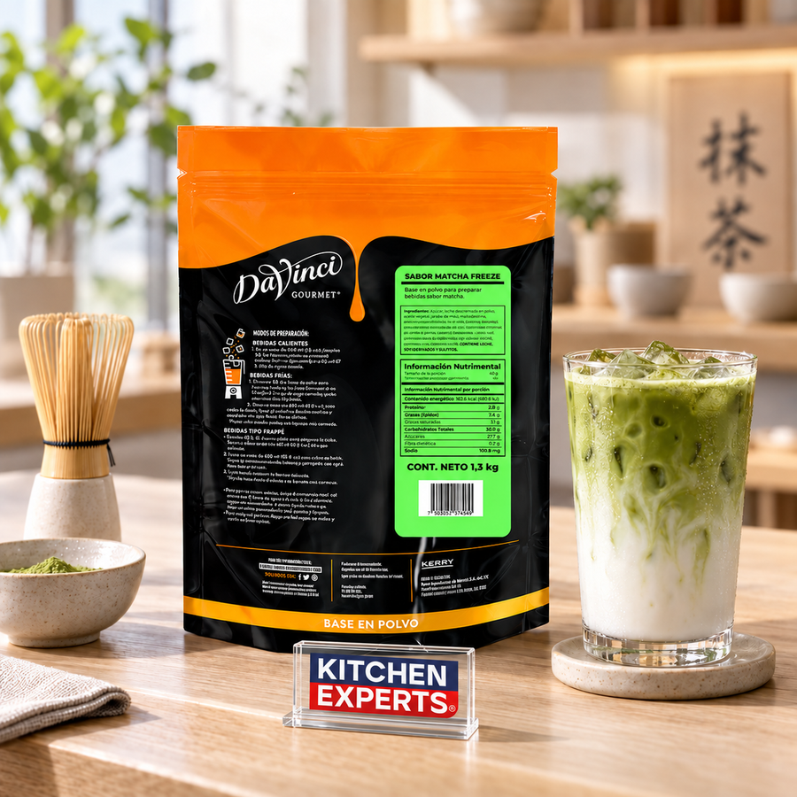 Escena promocional Base DaVinci Frappease Original con letrero KEX