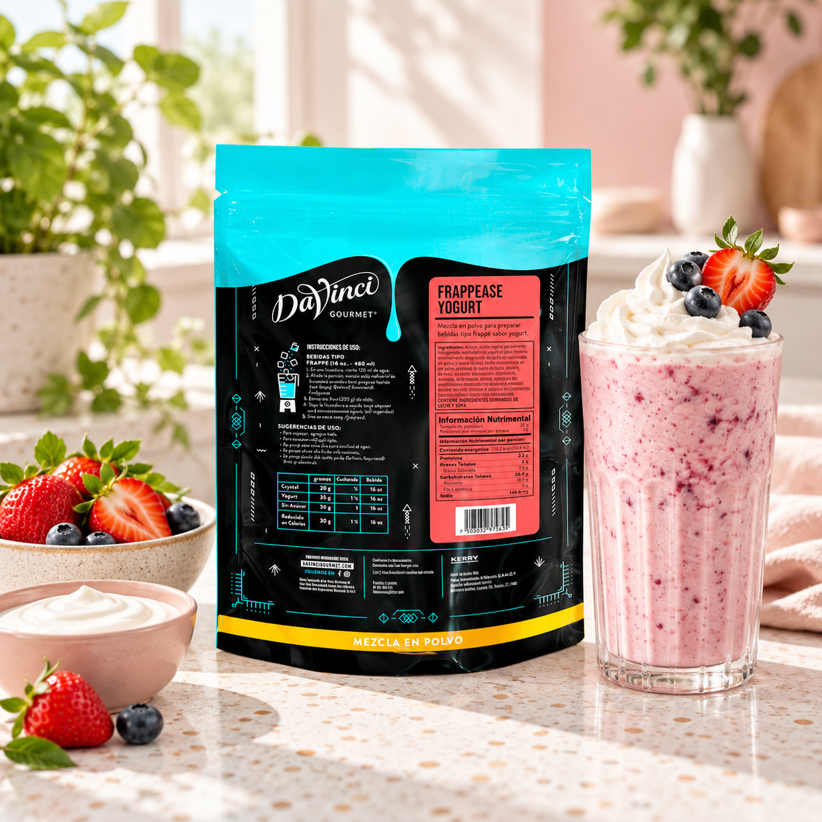 Base DaVinci Frappease Yogurt Bolsa 1300 Gramos Base Neutra en bebida preparada, imagen de ambiente KEX