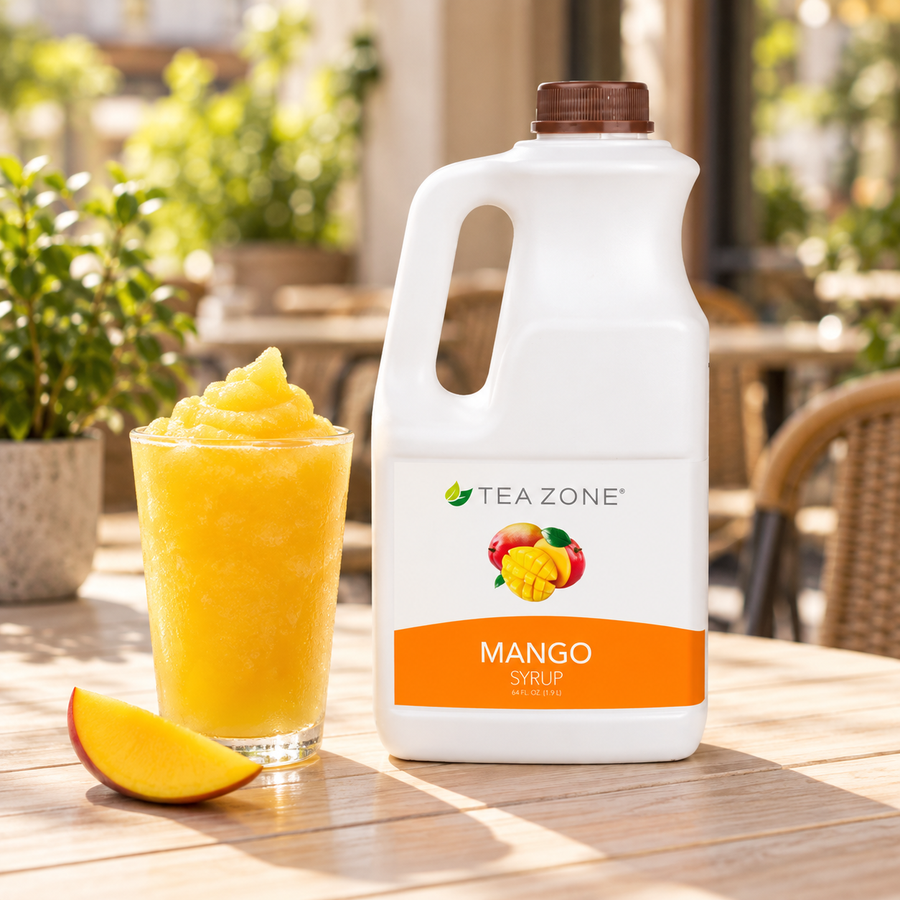 Concentrado Mango Tea Zone Botella 1.9 Litros con bebida preparada en cafetería