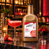 Concentrado DaVinci Cocktail Mixers Fresa en una bebida preparada, imagen de ambiente KEX