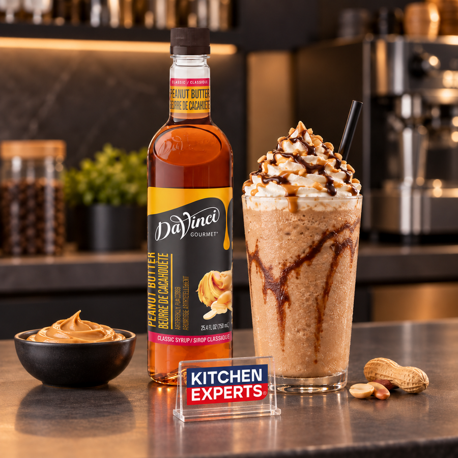Jarabe DaVinci Peanut Butter Botella 750 ml en bebida preparada con letrero Kitchen Experts integrado