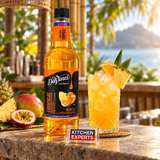 Jarabe DaVinci Tropical Mixología Botella 1 Litro en escena de cafetería con letrero KEX al centro