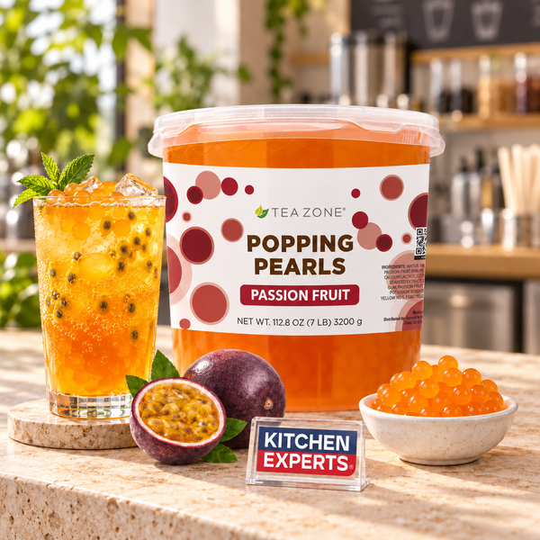 Popping Pearls Maracuyá Tea Zone Bote 3200 Gramos en escena con letrero central Kitchen Experts